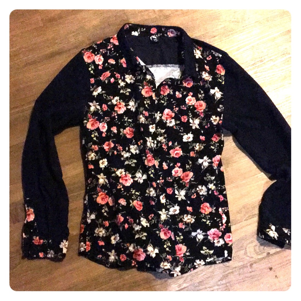 Long sleeve floral button down